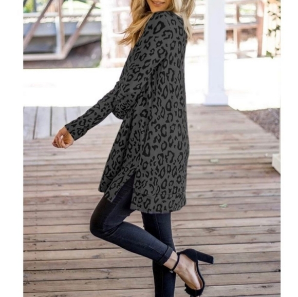 Maysoar tunic top With Pockets Leopard Print Long Sleeve V Neck Large NWT - Picture 11 of 11